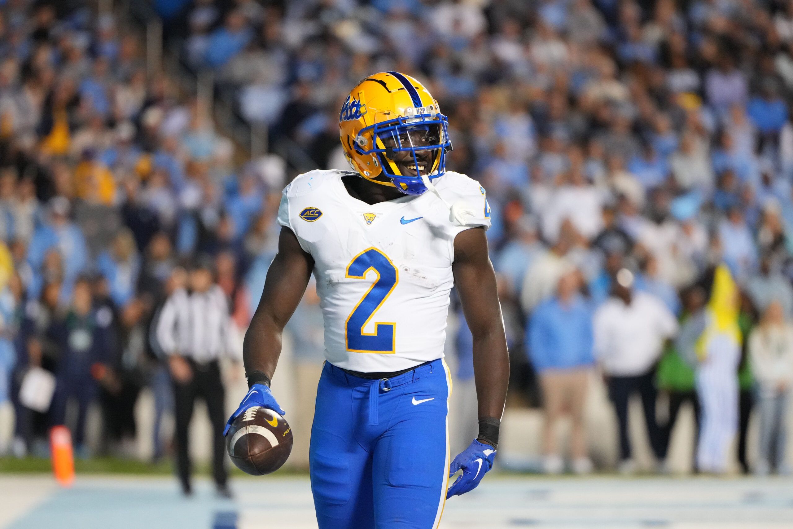 Report Dolphins evaluating top RB prospects in 2023…