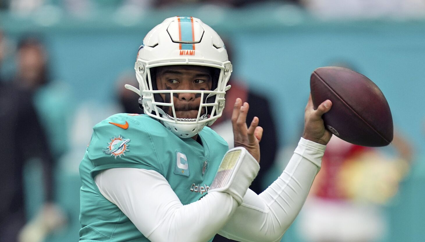 NFL, players union approve new QB helmet designed to…