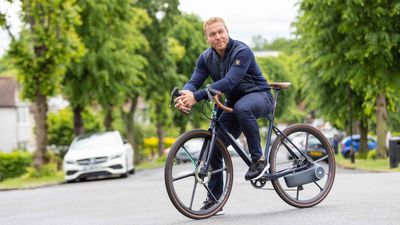 British 'click-on, click-off' e-bike drive system championed by Sir Chris Hoy receives additional £4m of funding
