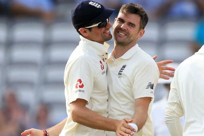 James Anderson dismisses Sir Alastair Cook in County Championship clash