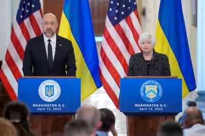Ukrainian PM says critical to start reconstruction in 2023