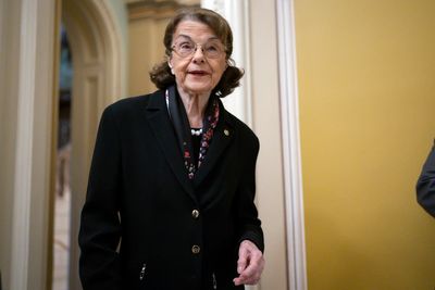Why Sen. Feinstein's absence is a big problem for Democrats