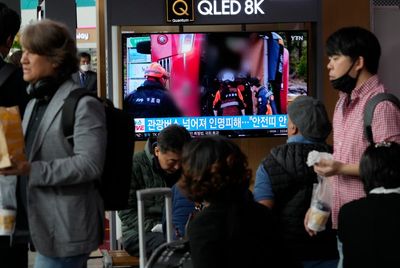 South Korea tour bus crash kills 1 Israeli, 34 people hurt