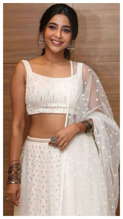 10 Times Aishwarya Lekshmi Weaves Magic And Charm