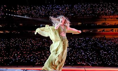 Taylor Swift stays tight-lipped at first show post-breakup but hints at new music and videos