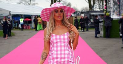 Photos of first stylish arrivals on Ladies Day at the Grand National