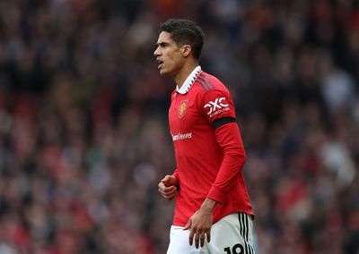 Man Utd left to wait on Lisandro Martinez and Raphael Varane injuries