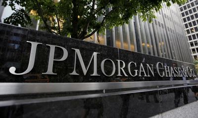 JP Morgan ready for more banking turmoil as profits jump 52%