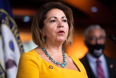 BOLD PAC aims to elect more Latinas to the House and Senate - Roll Call