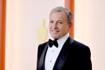 Bob Iger says he's willing to meet with Florida Gov. Ron DeSantis about Disney World: 'I do not view this as a going-to-mattresses situation'