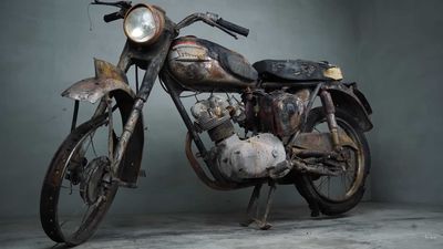 Watch A 1963 Triumph Tiger Cub Go From Tired To Fire In This Restoration