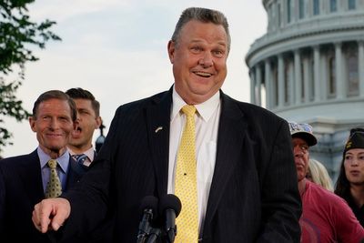 Montana GOP seeks to bar 3rd parties from key US Senate race