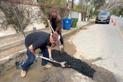 City: Schwarzenegger repaired utility trench, not a pothole