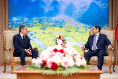 U.S., Vietnam say they hope to deepen ties as Blinken visits Hanoi