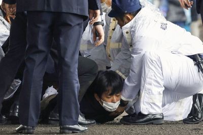 Japan PM Kishida unhurt after smoke bomb incident