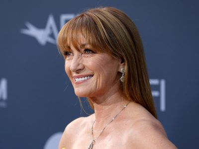 Jane Seymour reflects on infidelities in her marriages: ‘I’m not very good at betrayal’