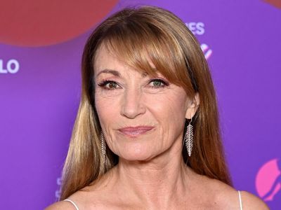 Jane Seymour says she ‘saw the white light’ in near-death experience: ‘I saw everyone screaming and trying to resuscitate me’