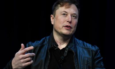 Elon Musk reportedly planning to launch AI rival to ChatGPT maker