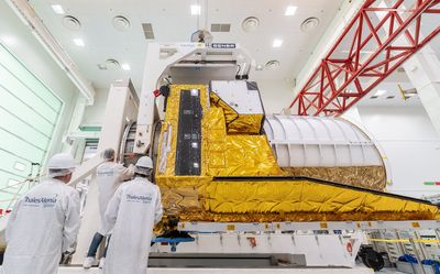 Europe preps dark matter-hunting Euclid spacecraft for trip to Florida launch site (photos)