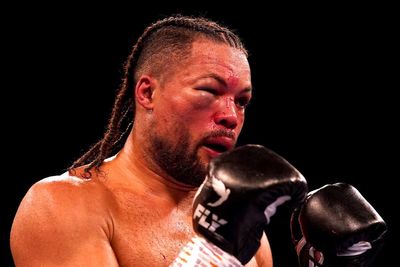 What time does Joe Joyce vs Zhilei Zhang start tonight?