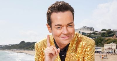 In For A Penny: Stephen Mulhern's famous ex, Holly Willoughby snog and net worth