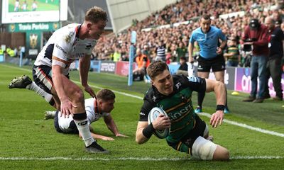 Northampton take advantage of Taylor red card to hold on to win over Saracens