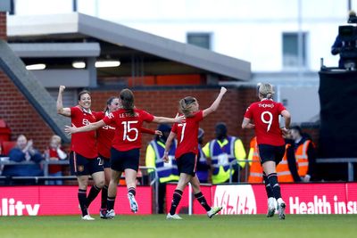 Late Rachel Williams strike sends Manchester United through to FA Cup final