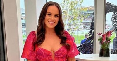 Corrie star Ellie Leach looks a world away from cobbles as she draws gasps at Grand National weekend