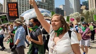 ‘Do not stay silent,’ Chicago protesters urge as courts weigh access to abortion pill