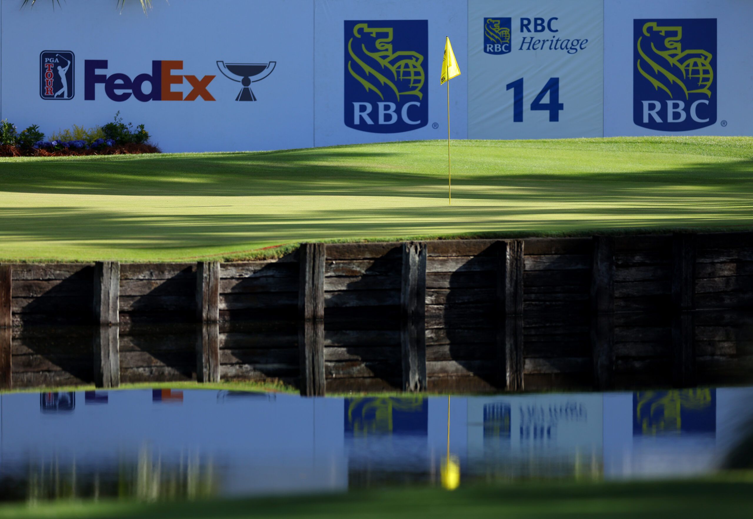 2023 RBC Heritage Sunday tee times, TV and streaming…