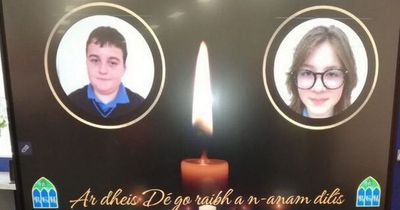 Dad gets standing ovation after heartbreaking plea at funeral for son, 14, killed in crash