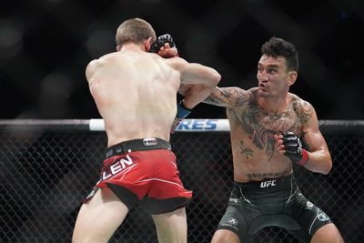 UFC on ESPN 44 results: Max Holloway wins unanimous decision to give Arnold Allen first UFC loss