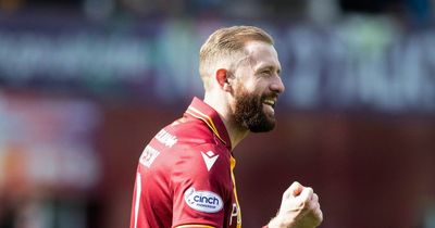 Kevin van Veen could be Rangers striker solution as former boss provides glowing report on Motherwell 'maverick'