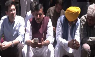 Delhi: Punjab CM Bhagwant Mann, top AAP leaders protest outside CBI office over Kejriwal's questioning