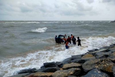 1 dead, 7 missing as storm sinks fishing boats in South