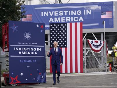 Biden bets big on bringing factories back to America, building on some Trump ideas