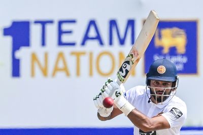 Karunaratne, Mendis make Ireland toil in Sri Lanka Test