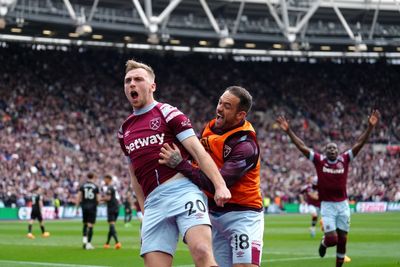 West Ham vs Arsenal LIVE: Premier League latest goals and updates after Jarrod Bowen equalises