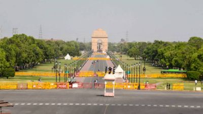 Heatwave at some places in Delhi; rains to bring relief