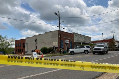 Alabama shooting – live: Four dead, multiple injured at Dadeville birthday party