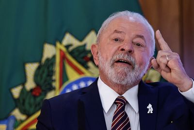 Brazil's Lula calls for 'peace group' to broker Ukraine-Russia deal