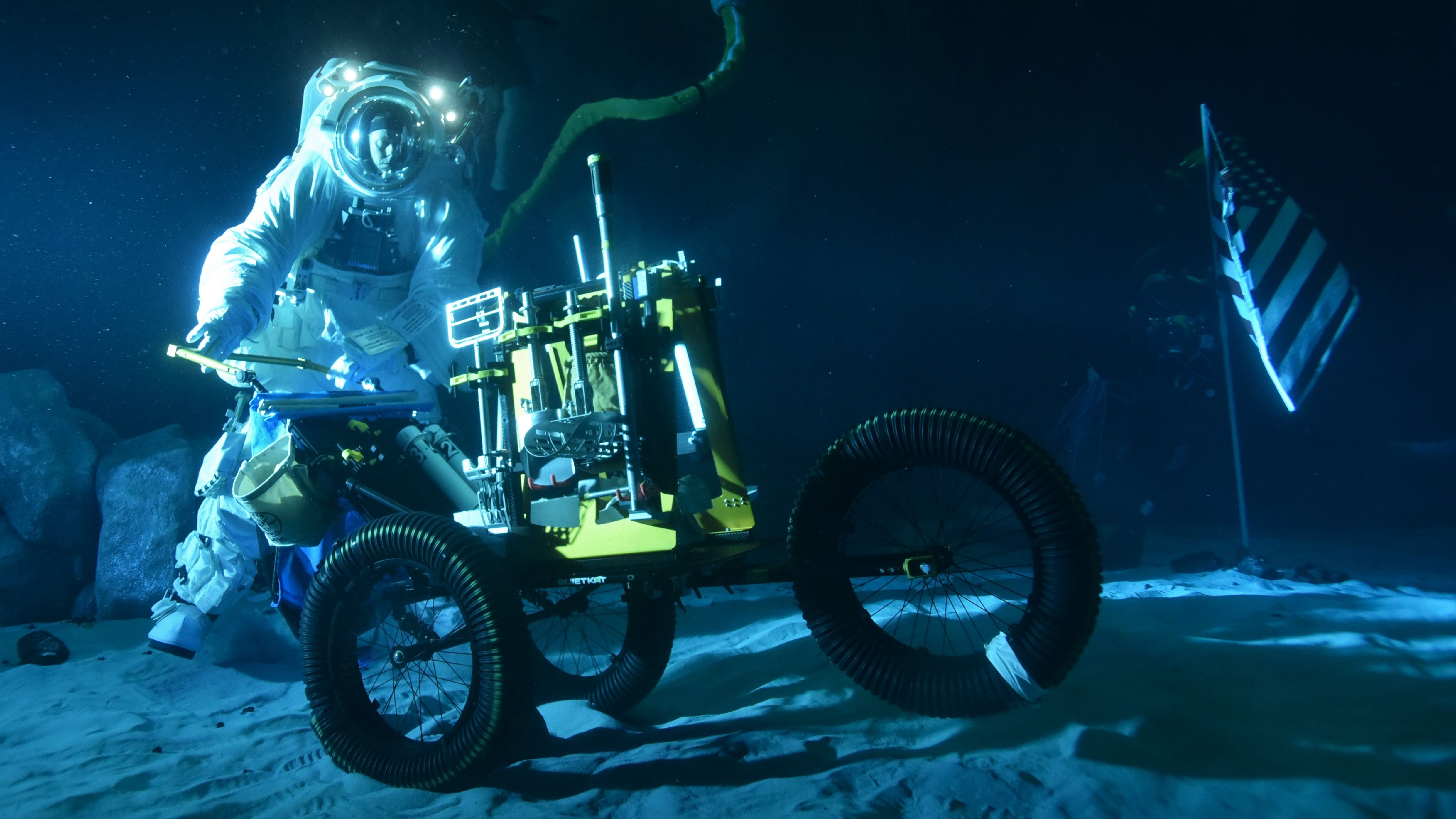 Underwater spacewalks recreate the 'moon' in a giant…