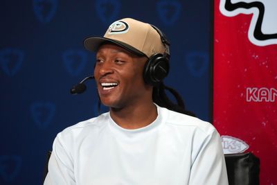 WATCH: DeAndre Hopkins indicates Chiefs, Bills are preferred trade destinations