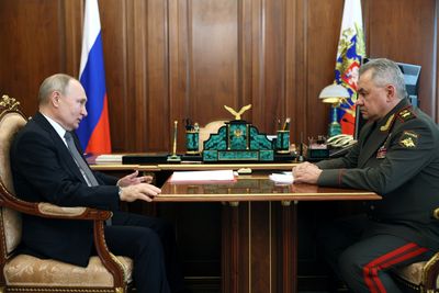 Russia's Putin, Shoigu, discuss Pacific Fleet drills