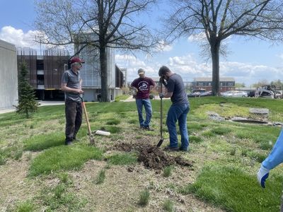 EKU to observe Earth Week with hike, tree-planting and fair