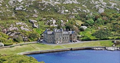 Beautiful Scottish island seeking couple to ditch rat race for job in 'wilderness'