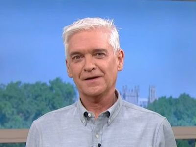 Phillip Schofield sends message to fans as he returns to This Morning after brother’s conviction