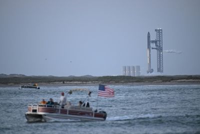 SpaceX postpones test flight of Starship, world's biggest rocket