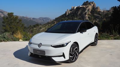 Forget the Tesla Model S, you want the Volkswagen ID.7 instead