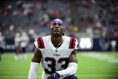 Former promising Patriots second-round draft pick signs with Vikings